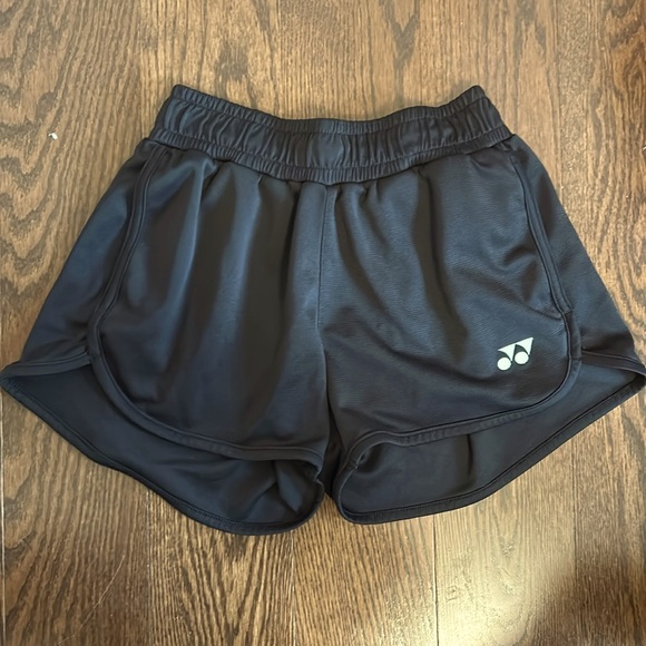 YONEX Lady's Short YW0004 [Black] USA size XXS - Picture 2 of 3